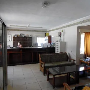 Nick's Aparthotel