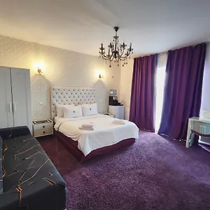 Iris Boutique 4*, Otopeni Romania